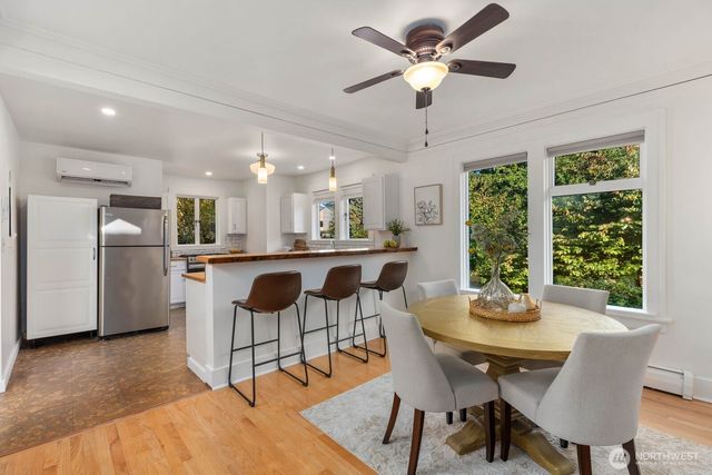 3218 S Byron Street, Seattle, WA 98144