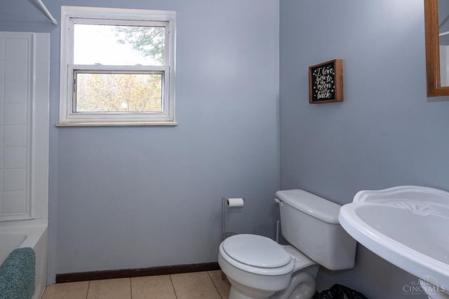 2914 US Rt 50, Perry Twp, OH 45118