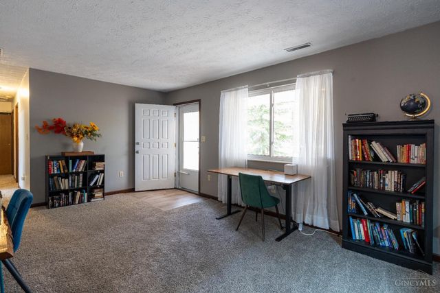 2914 US Rt 50, Perry Twp, OH 45118