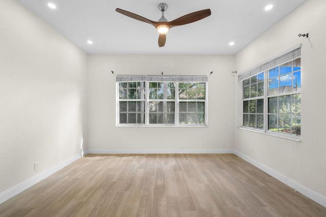 836 Lavender Cir, Weston, FL 33327