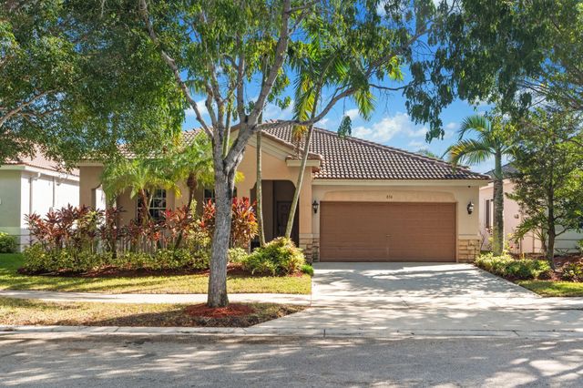 836 Lavender Cir, Weston, FL 33327