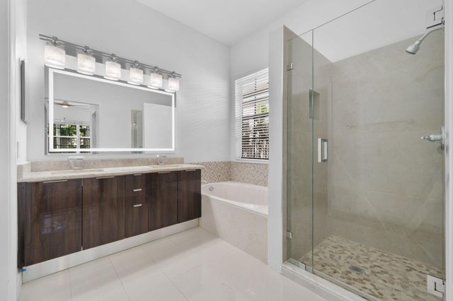 836 Lavender Cir, Weston, FL 33327