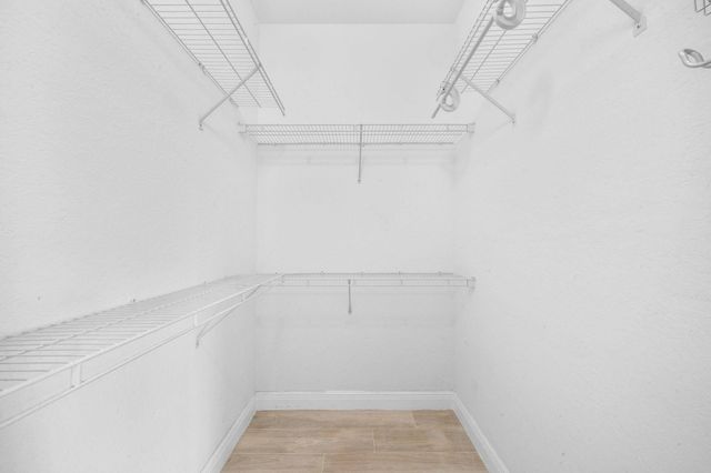 836 Lavender Cir, Weston, FL 33327