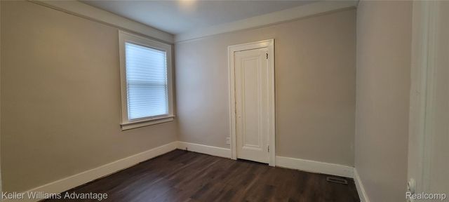 5444 Field Street, Detroit, MI 48213