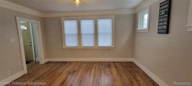 5444 Field Street, Detroit, MI 48213