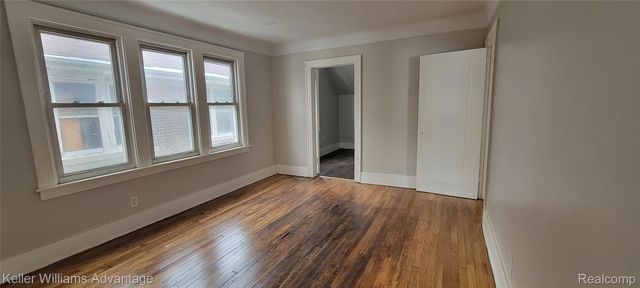 5444 Field Street, Detroit, MI 48213