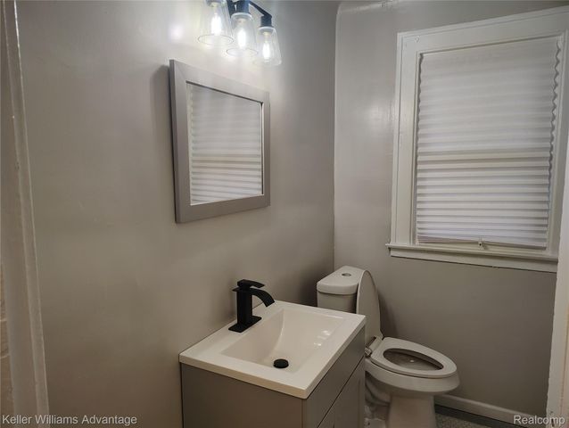 5444 Field Street, Detroit, MI 48213