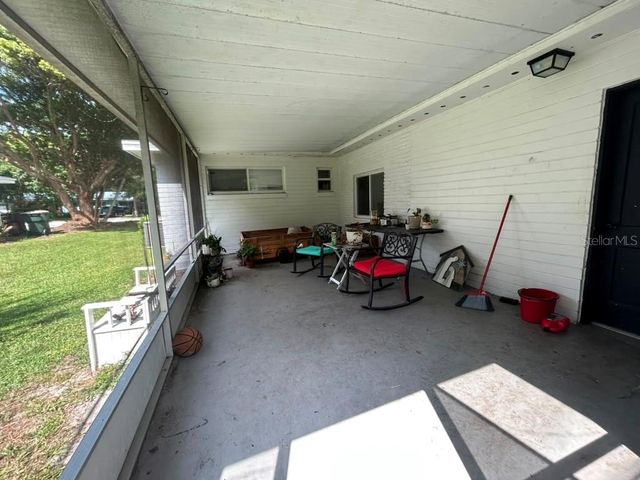 301 PENNSYLVANIA AVE STREET, St Cloud, FL 34769