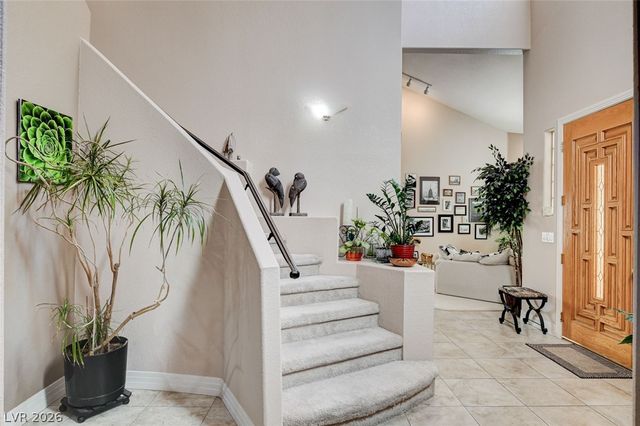 2136 Lookout Point Circle, Las Vegas, NV 89117