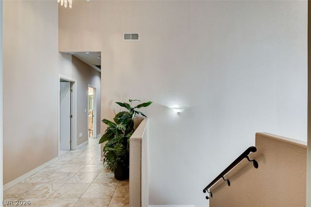 2136 Lookout Point Circle, Las Vegas, NV 89117