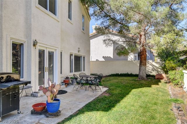 2136 Lookout Point Circle, Las Vegas, NV 89117