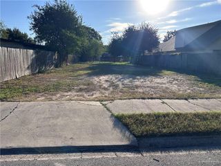 1108 27 1/2 Street, Mcallen, TX 78501