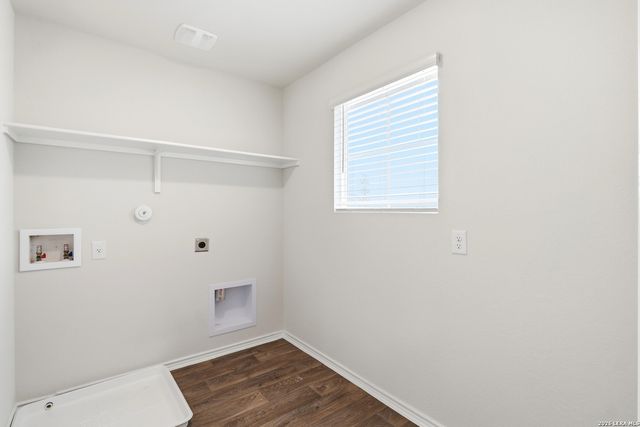 6430 Bleak Hills, San Antonio, TX 78252