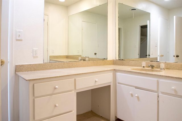 12334 ferris creek, Dallas, TX 75243