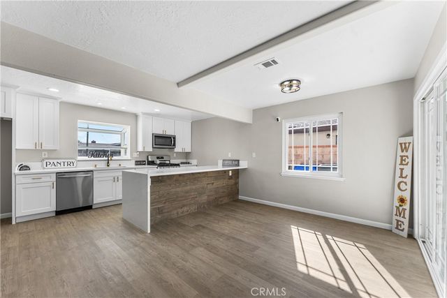 1735 W Jenner Street, Lancaster, CA 93534