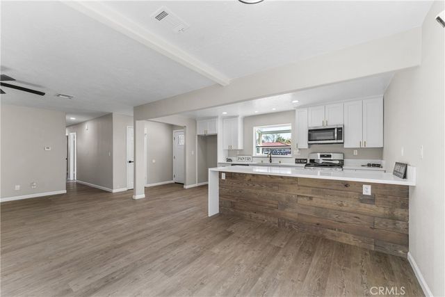 1735 W Jenner Street, Lancaster, CA 93534