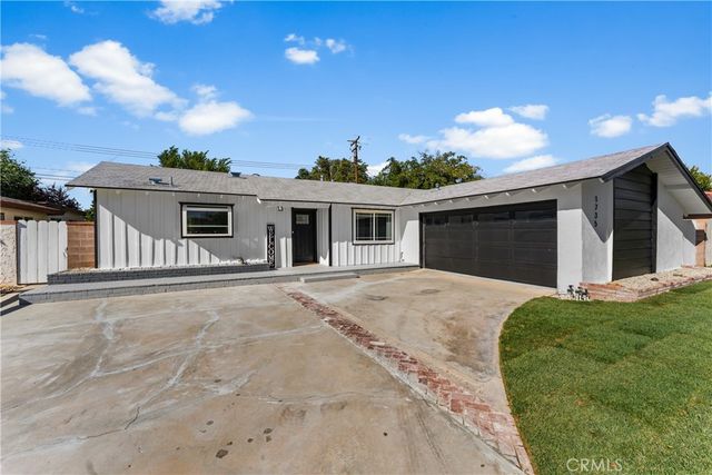 1735 W Jenner Street, Lancaster, CA 93534