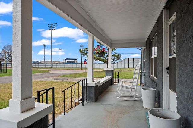 712 W Kirk Street, Shawnee, OK 74801