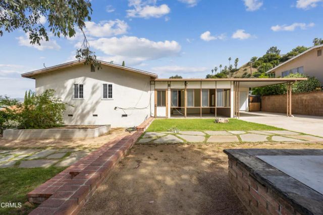 6940 Bellclaire Street, Tujunga, CA 91042