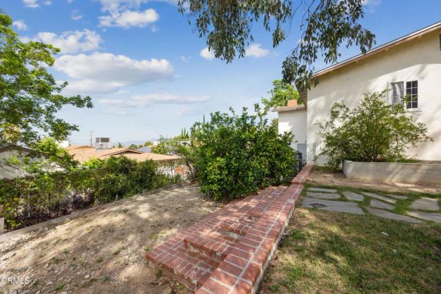 6940 Bellclaire Street, Tujunga, CA 91042