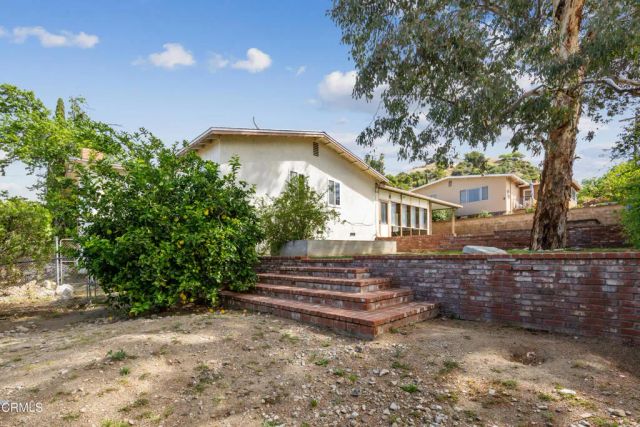 6940 Bellclaire Street, Tujunga, CA 91042
