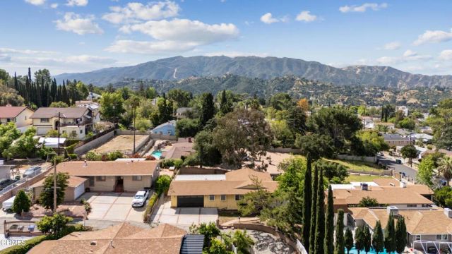 6940 Bellclaire Street, Tujunga, CA 91042