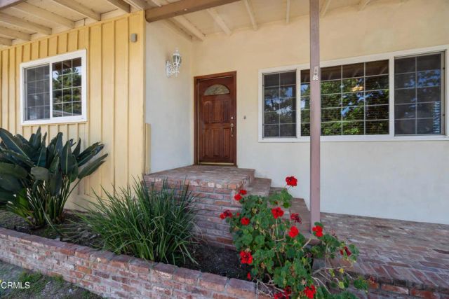 6940 Bellclaire Street, Tujunga, CA 91042