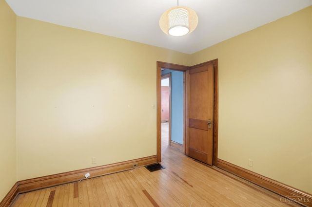 7534 Blue Ash Road, Cincinnati, OH 45236