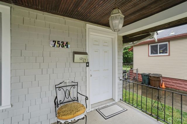 7534 Blue Ash Road, Cincinnati, OH 45236