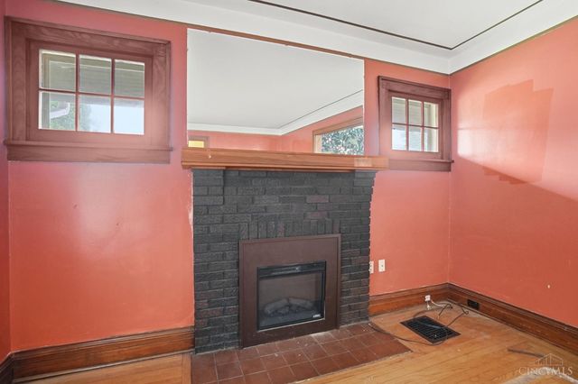 7534 Blue Ash Road, Cincinnati, OH 45236