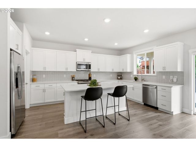 6901 Ne 16TH Ave, Vancouver, WA 98665