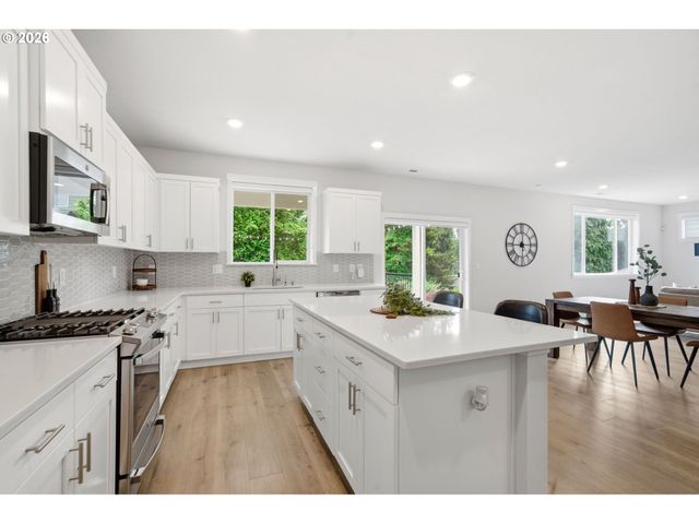 6901 Ne 16TH Ave, Vancouver, WA 98665