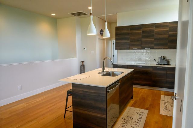 4618 Nichols Street B, Houston, TX 77020