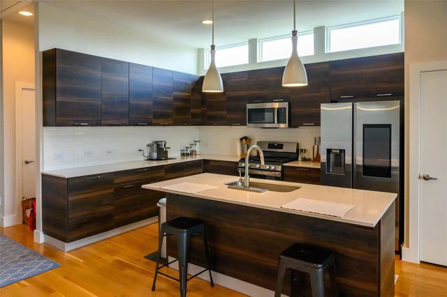 4618 Nichols Street B, Houston, TX 77020