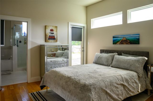 4618 Nichols Street B, Houston, TX 77020