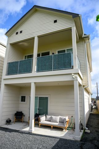 4618 Nichols Street B, Houston, TX 77020