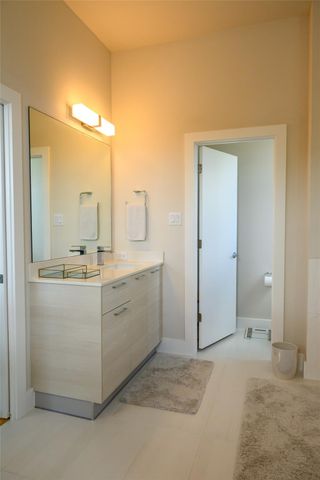 4618 Nichols Street B, Houston, TX 77020