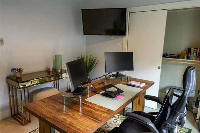 4618 Nichols Street B, Houston, TX 77020