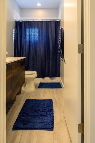 4618 Nichols Street B, Houston, TX 77020