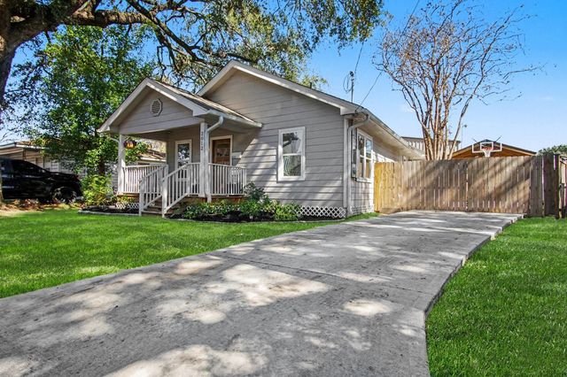 2012 Sheldon Street, Houston, TX 77008