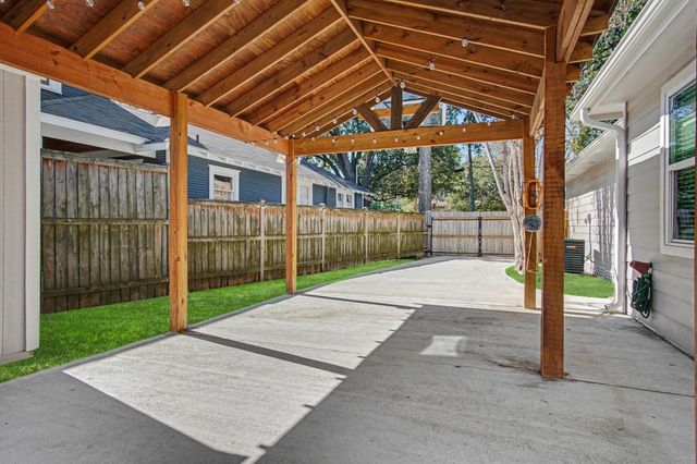 2012 Sheldon Street, Houston, TX 77008