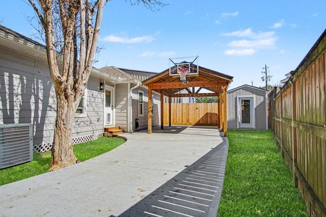 2012 Sheldon Street, Houston, TX 77008