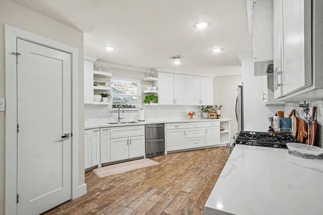 2012 Sheldon Street, Houston, TX 77008