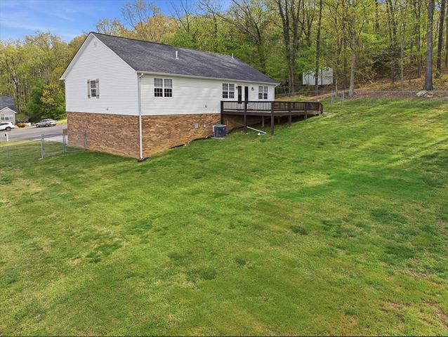 110 Vicmiron Drive, Cohutta, GA 30710