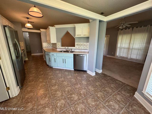 730 Ieke Circle, Diamondhead, MS 39525