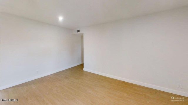 1840 W THOMAS Road 27, Phoenix, AZ 85015