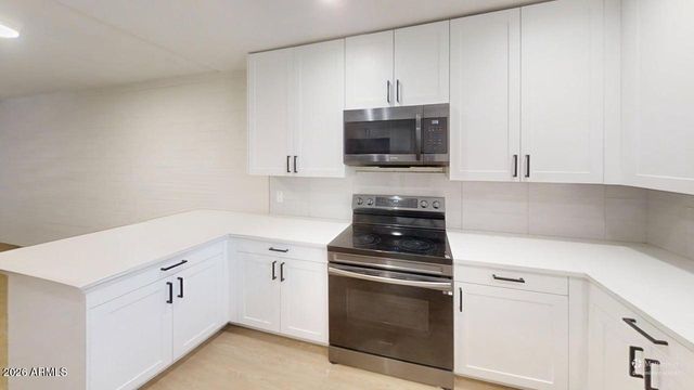 1840 W THOMAS Road 27, Phoenix, AZ 85015