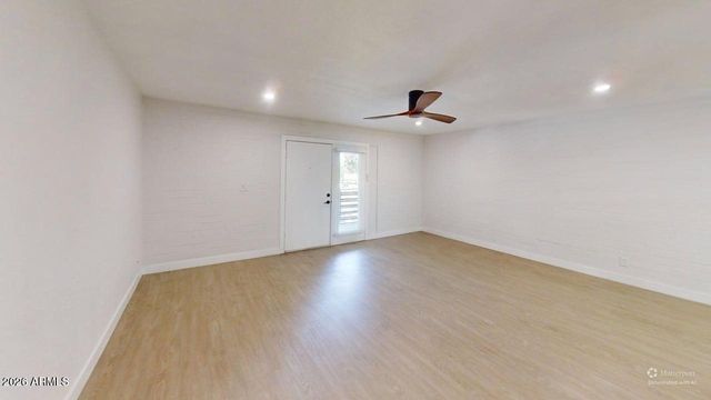 1840 W THOMAS Road 27, Phoenix, AZ 85015