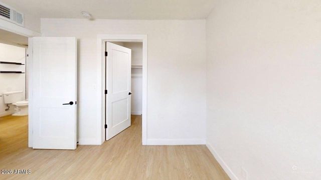 1840 W THOMAS Road 27, Phoenix, AZ 85015