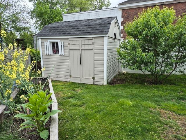 2 Neponset Place, Canton, MA 02021